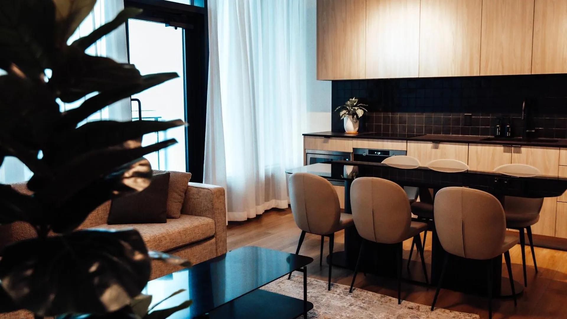 Smithe House Hotel Vancouver