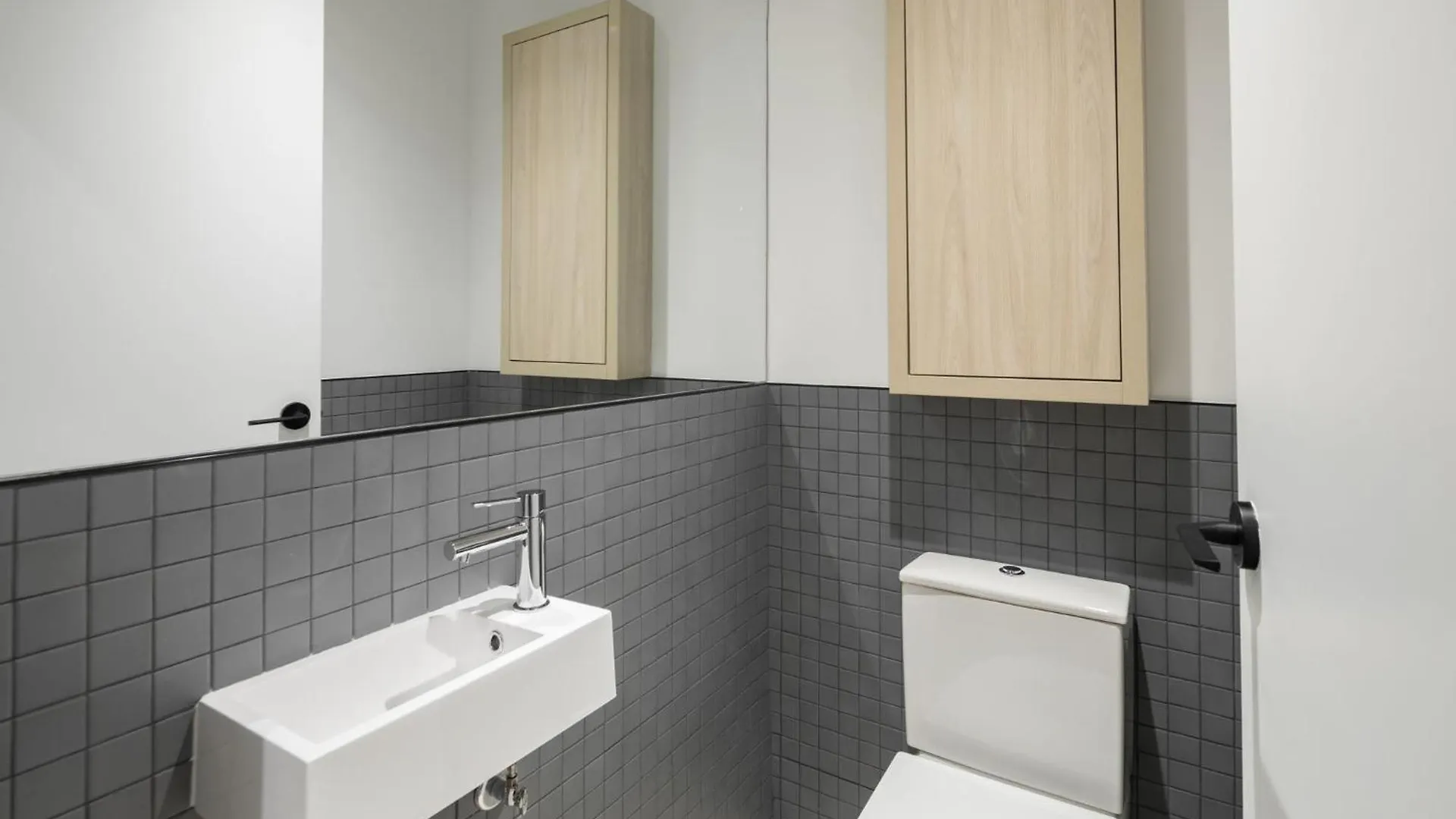 Smithe House Hotel Vancouver